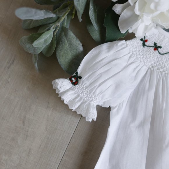 RARE Strasburg Dress White Smocked Bishop Wreath Pearls Special Occasion NWT - Picture 2 of 4